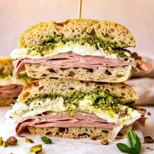 Csirkemell - szarvasgomba mayo bagel