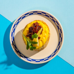 Cheddar krém, espressos bacon szendvics